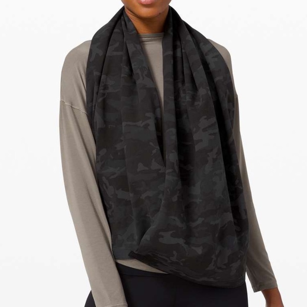 Lululemon Vinyasa Scarf Infinity *Cotton Incognito Camo Multi Grey Black